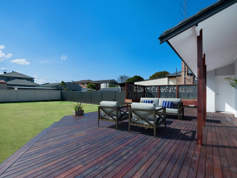 12 Clara Street, Belmont South NSW 2280