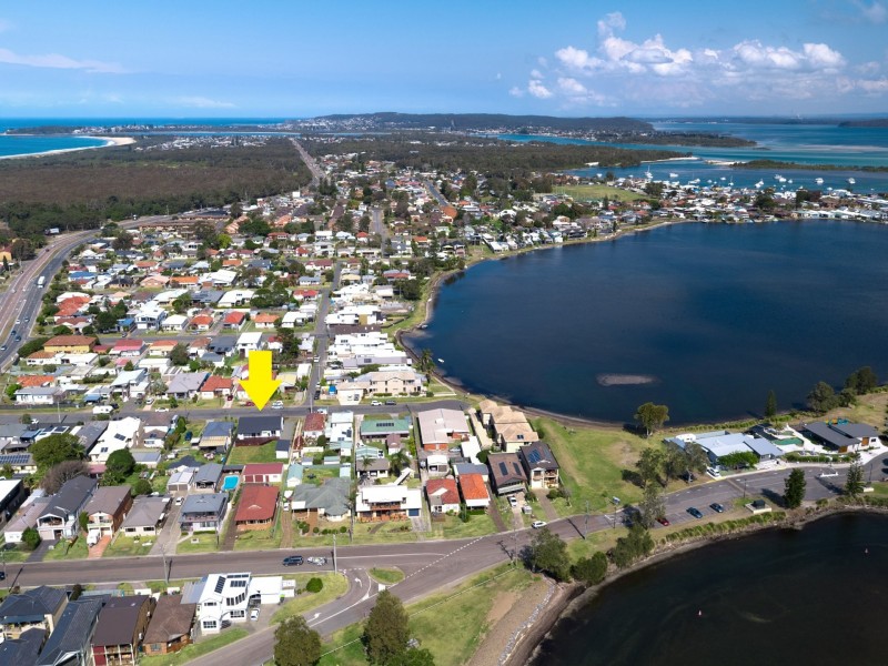 12 Clara Street, Belmont South NSW 2280