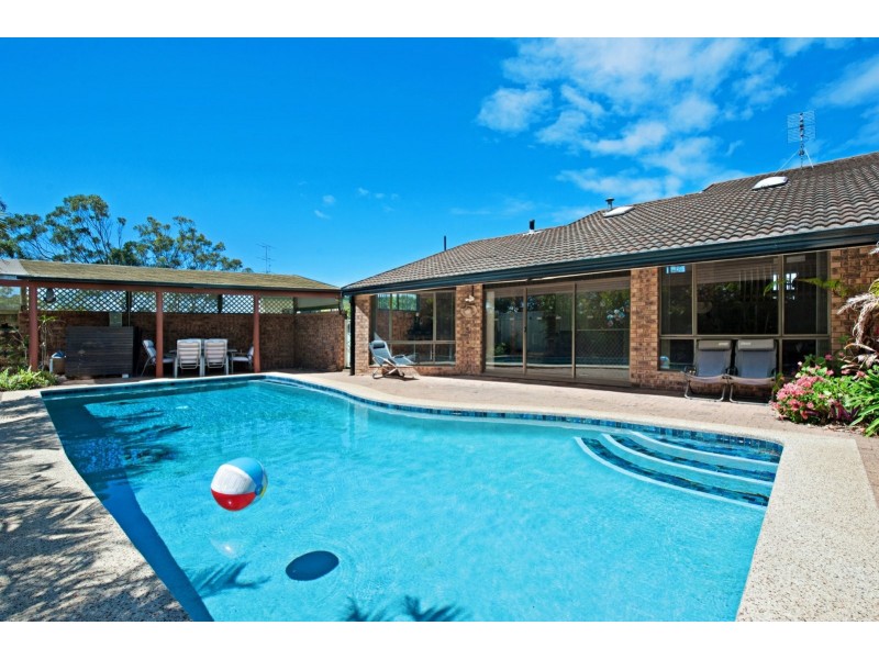 12 Pam Close, Jewells NSW 2280