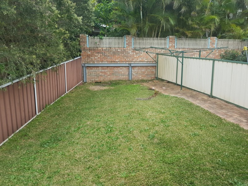 4/34 Bimbadeen Close, Belmont North NSW 2280