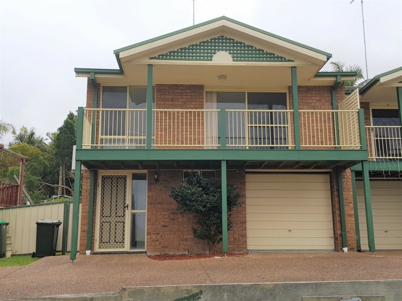 4/34 Bimbadeen Close, Belmont North NSW 2280