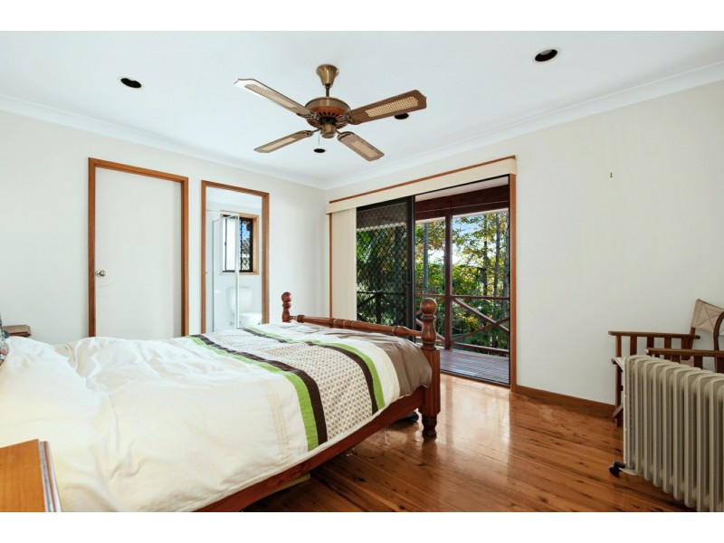 70 Fishing Point Road, Fishing Point NSW 2283