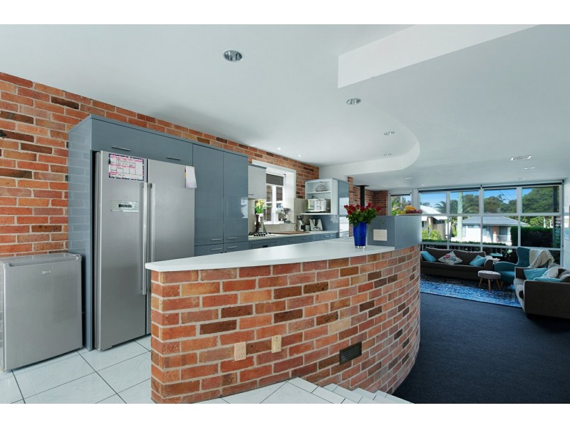 9 Gardner Street, Dudley NSW 2290