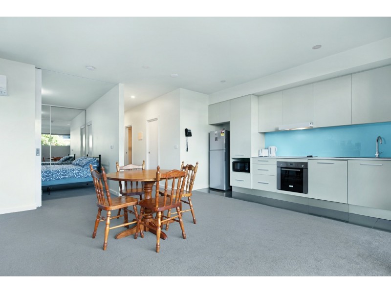 E005/11 Ernest Street, Belmont NSW 2280