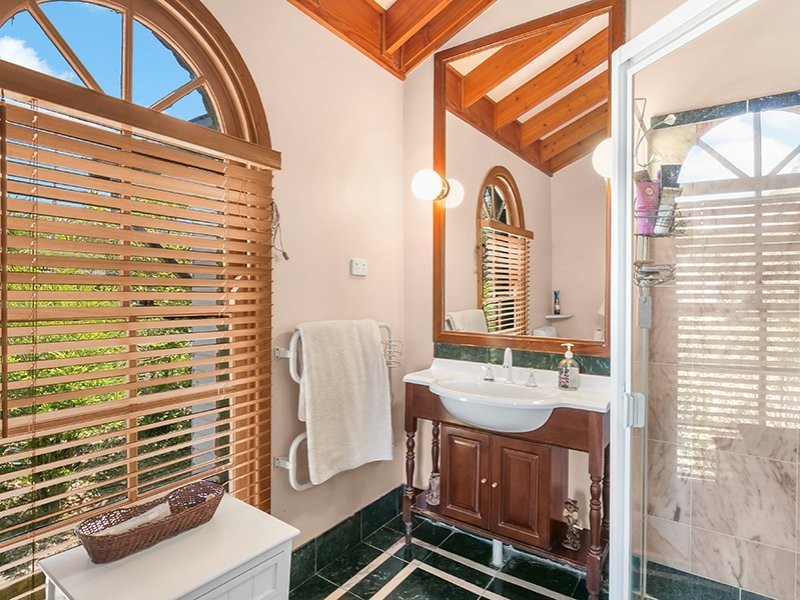 289 Pacific Highway, Belmont North NSW 2280