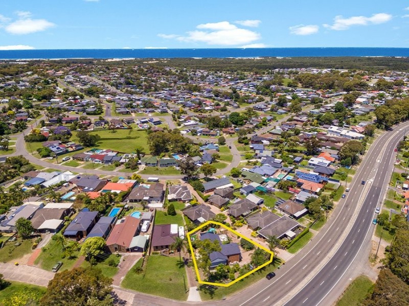 289 Pacific Highway, Belmont North NSW 2280