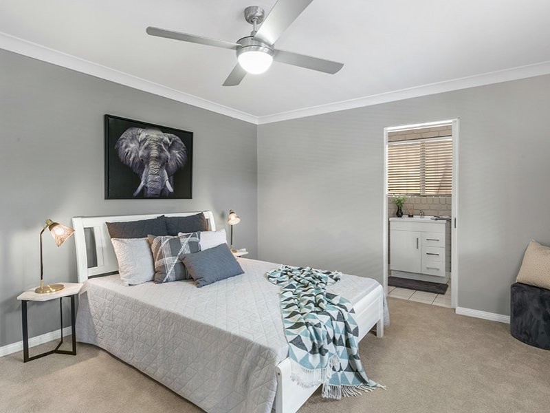 35 Dalwood Close, Eleebana NSW 2282