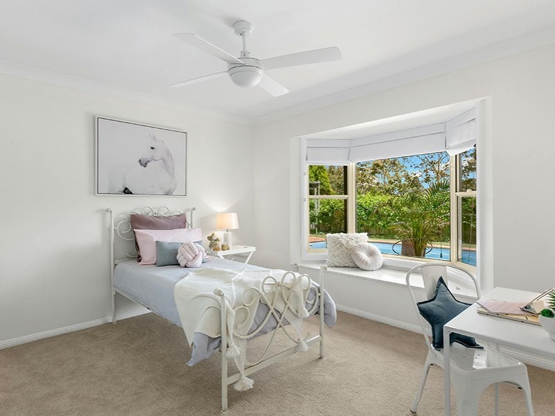 35 Dalwood Close, Eleebana NSW 2282