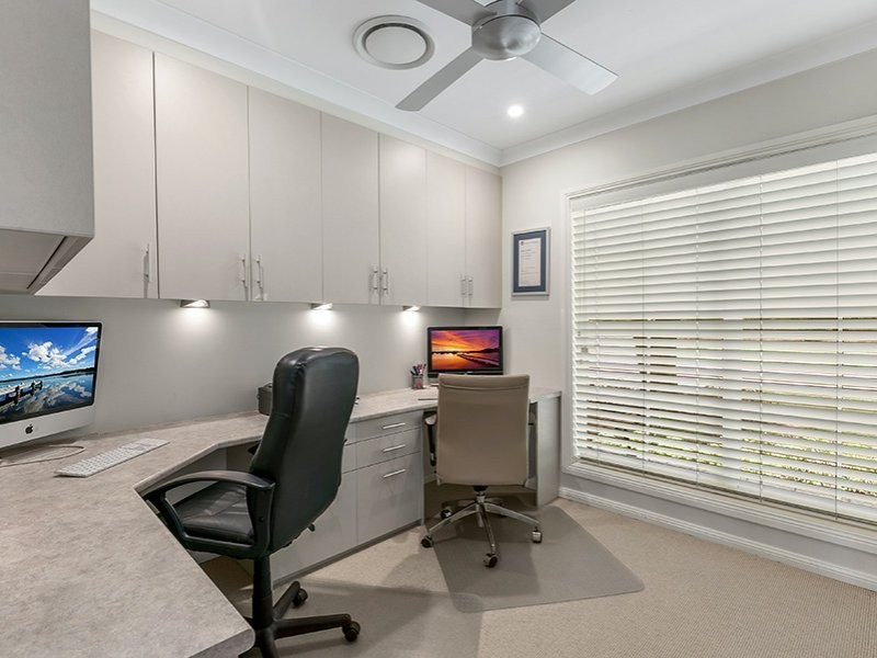 35 Dalwood Close, Eleebana NSW 2282