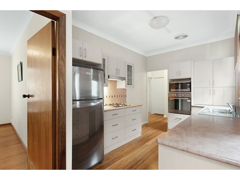 5 McDonald Crescent, Charlestown NSW 2290