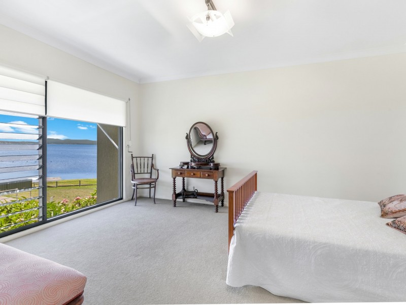 1 Thompson Street, Belmont South NSW 2280