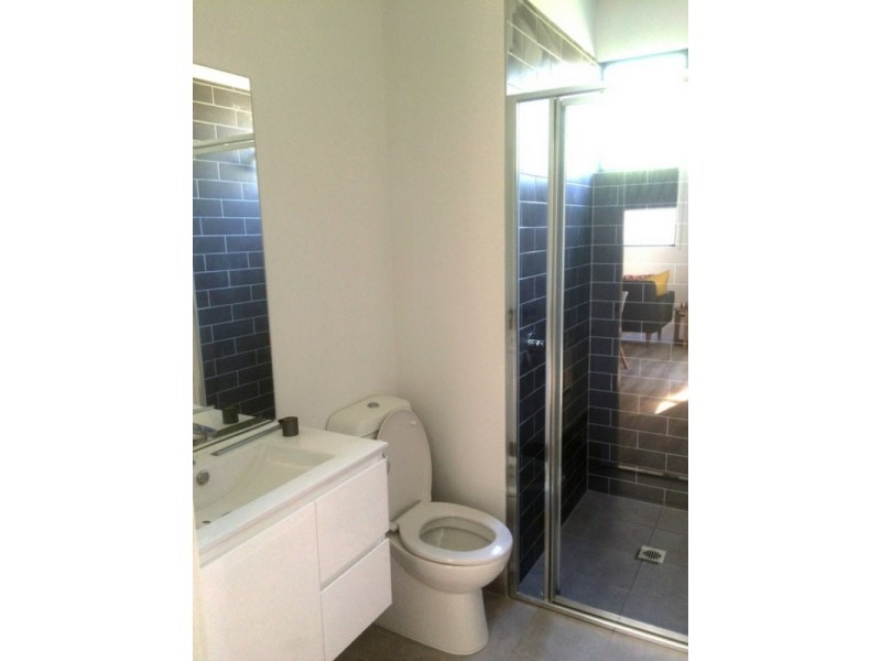 2A Louisa Avenue, Cardiff South NSW 2285