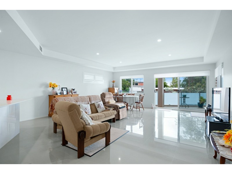 102/58 Brooks Parade, Belmont NSW 2280