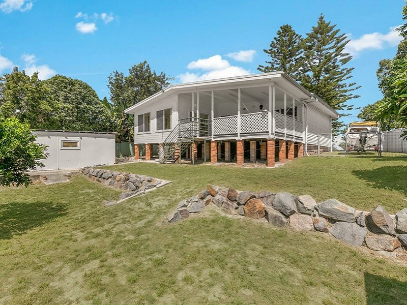 11 Jan Close, Caves Beach NSW 2281