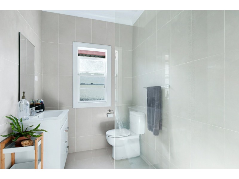 10 Deane Street, Belmont NSW 2280