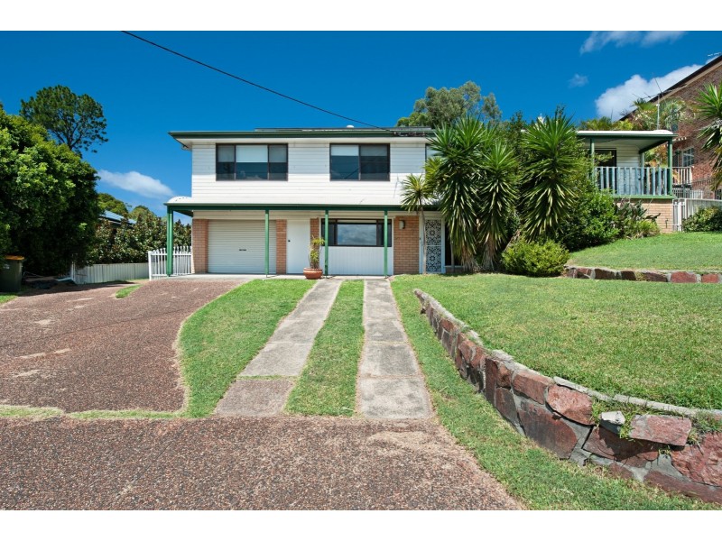 32 Cherry Road, Eleebana NSW 2282