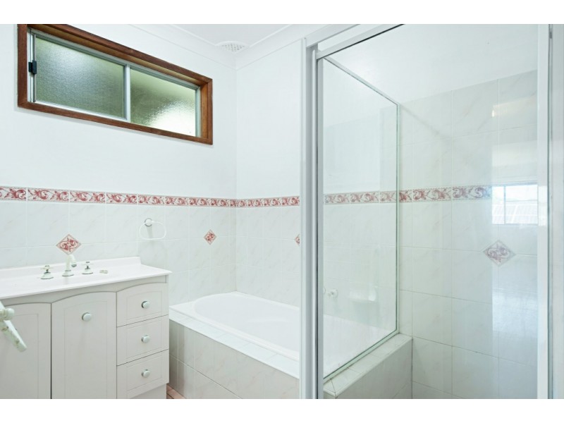 32 Cherry Road, Eleebana NSW 2282
