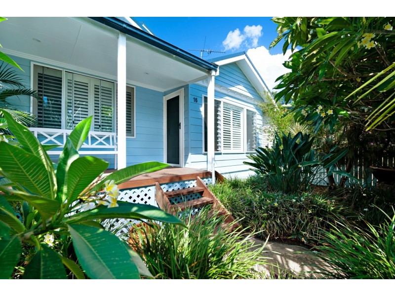 16 High Street, Belmont NSW 2280
