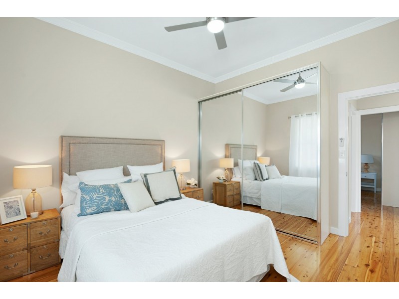 1 Williams Street, Belmont South NSW 2280