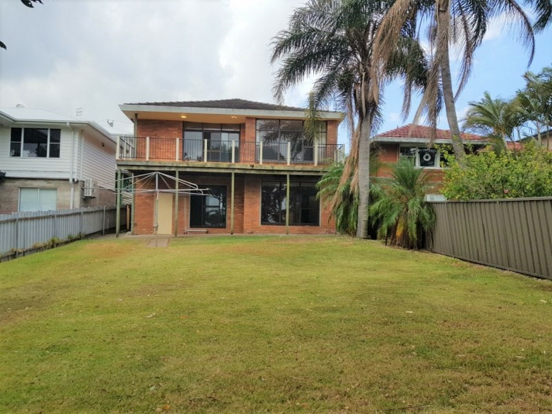 50 Crown Street, Belmont NSW 2280