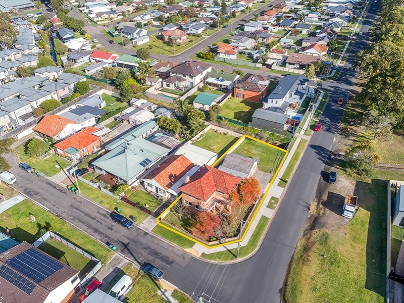 6 Park Street, Belmont North NSW 2280