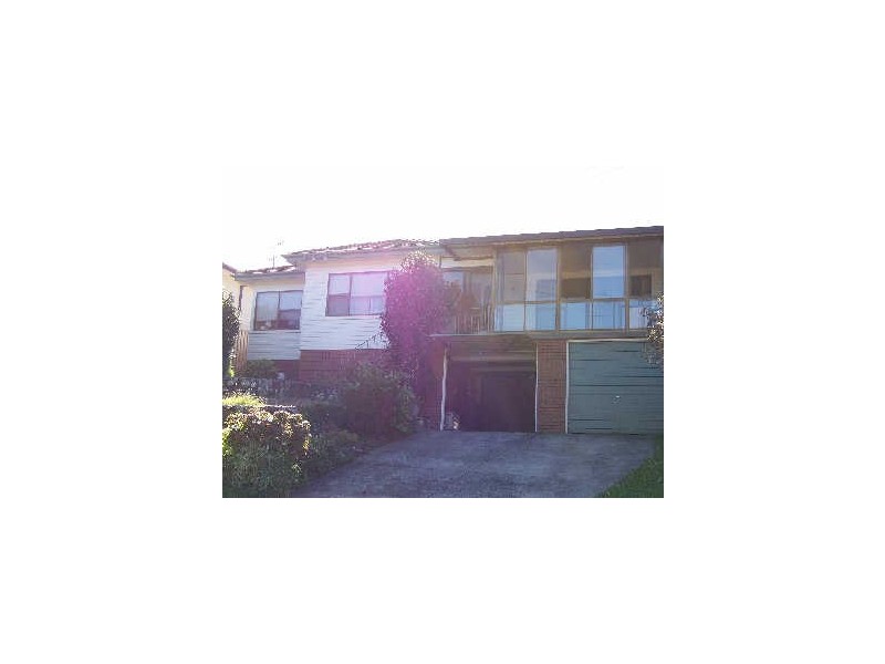 6 Fenwick Crescent, Whitebridge NSW 2290