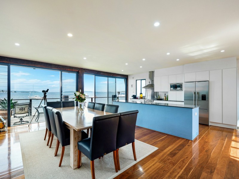 144 Ross Street, Belmont NSW 2280