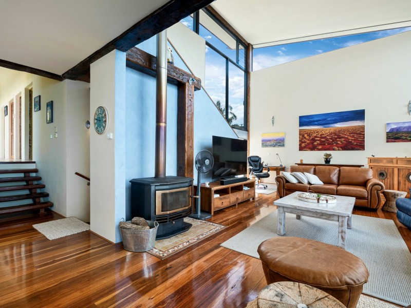 144 Ross Street, Belmont NSW 2280