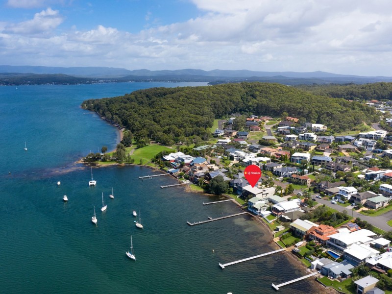 144 Ross Street, Belmont NSW 2280