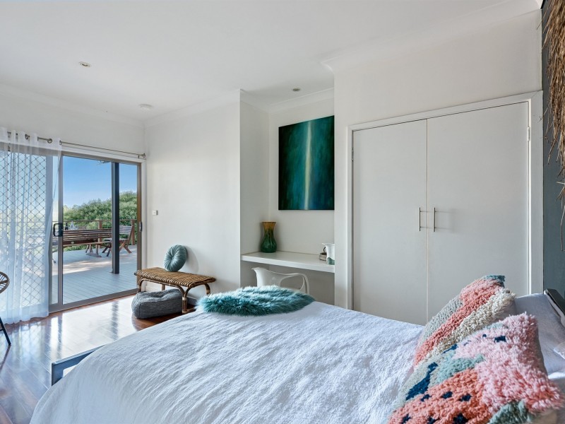 25 Haig Street, Belmont NSW 2280