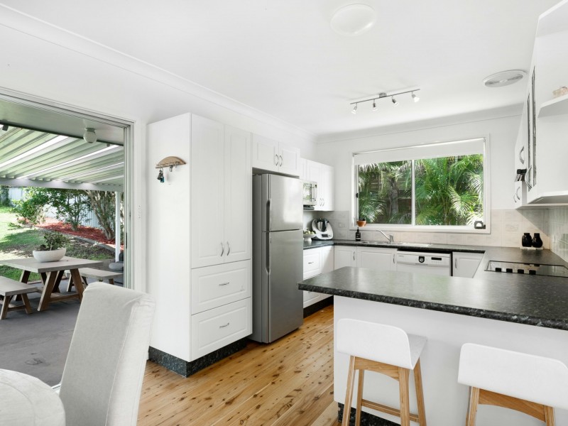 32 Cherry Road, Eleebana NSW 2282