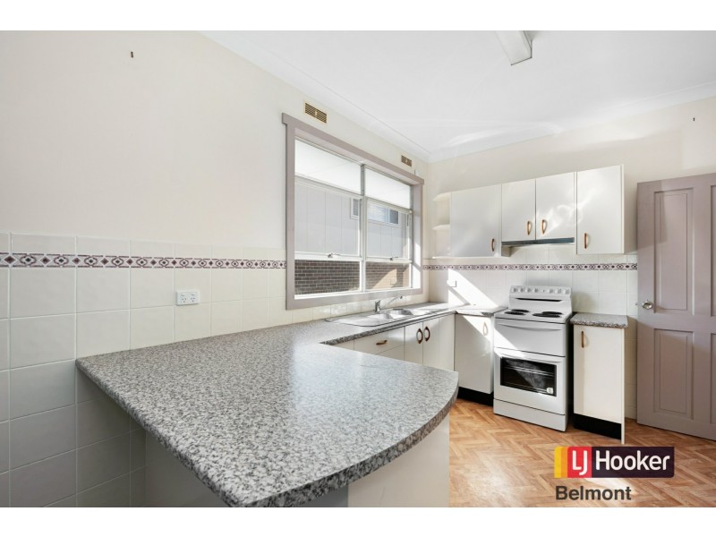 52 Fairfax Road, Warners Bay NSW 2282