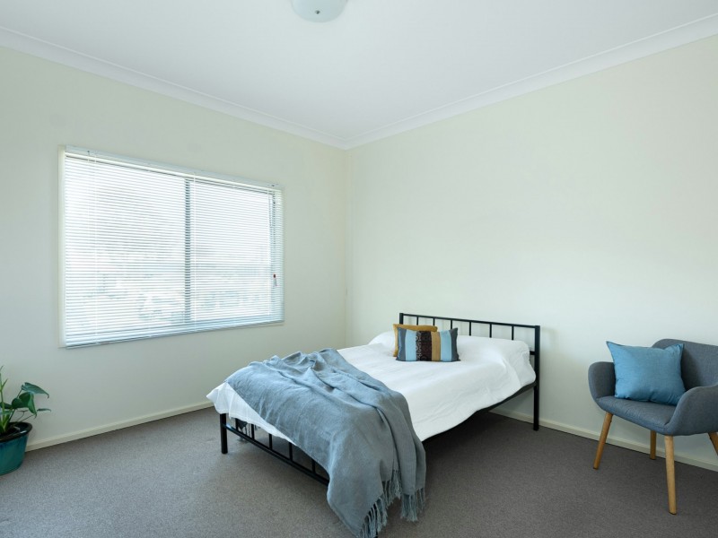 27 Vista Parade, Belmont NSW 2280