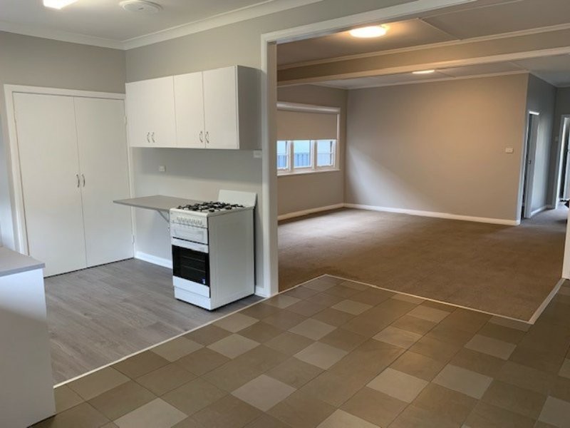 2a St Johns Drive, Croudace Bay NSW 2280