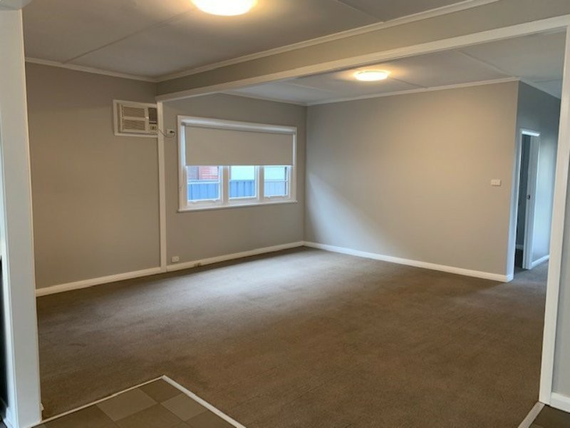 2a St Johns Drive, Croudace Bay NSW 2280