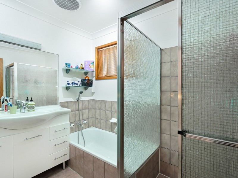 5/88 Marks Point  Road, Marks Point NSW 2280