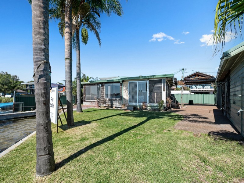 37 Village Bay Close, Marks Point NSW 2280
