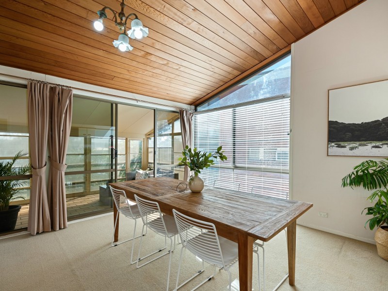 688A Pacific Highway, Belmont NSW 2280
