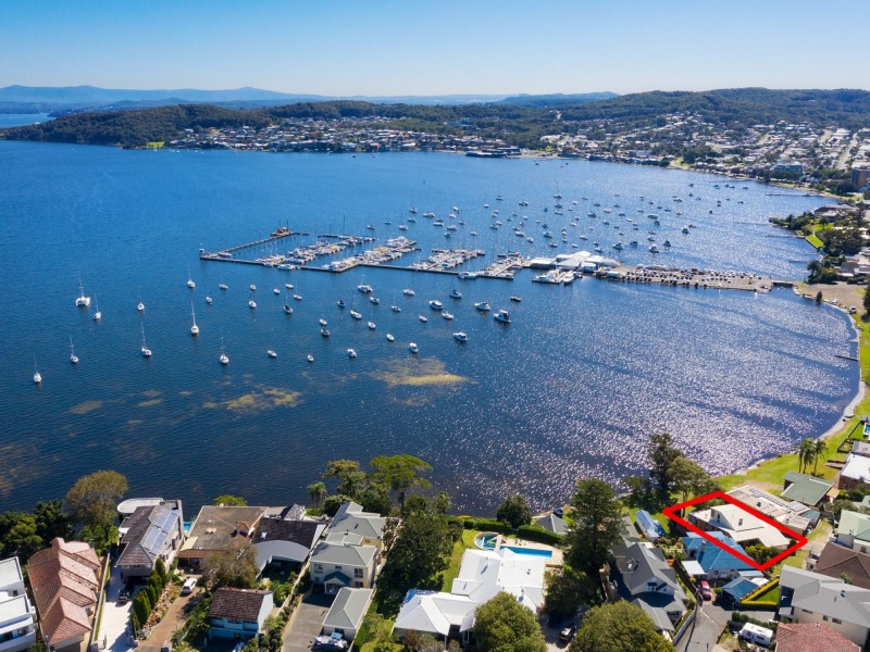 688A Pacific Highway, Belmont NSW 2280