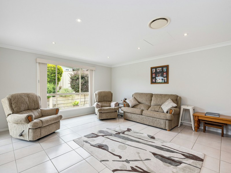 18 Nyanda Avenue, Floraville NSW 2280