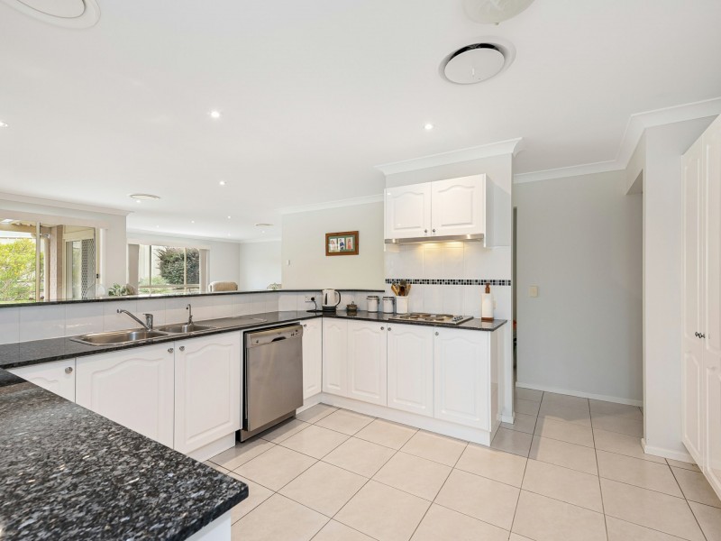 18 Nyanda Avenue, Floraville NSW 2280