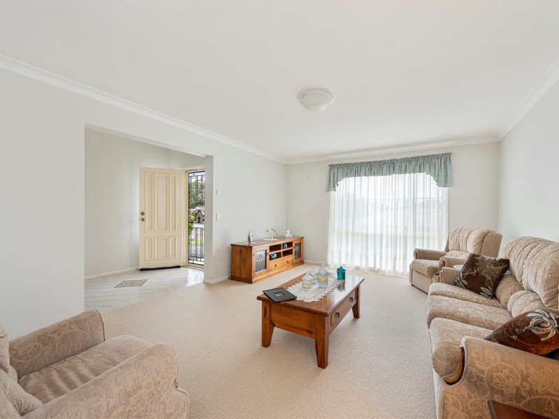 18 Nyanda Avenue, Floraville NSW 2280