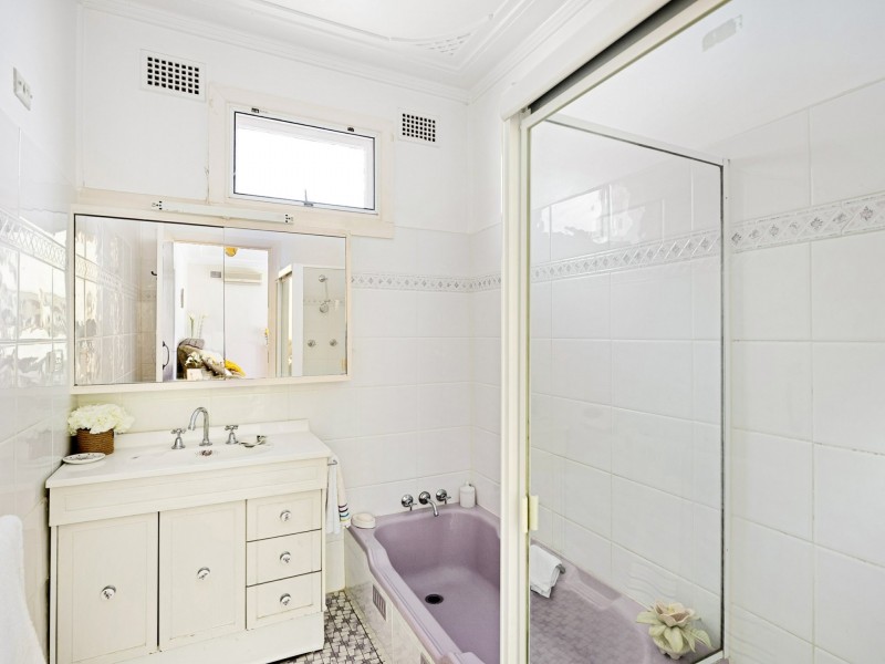 174 Wommara Ave, Belmont North NSW 2280