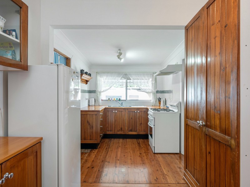 15 Lewers Street, Belmont NSW 2280
