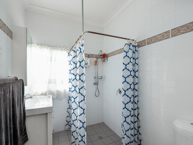 15 Lewers Street, Belmont NSW 2280