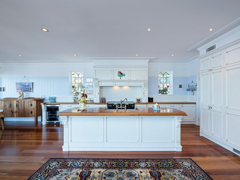 100 Ross Street, Belmont NSW 2280