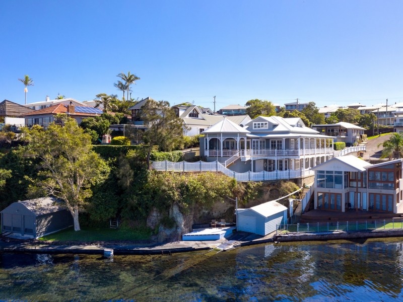 100 Ross Street, Belmont NSW 2280