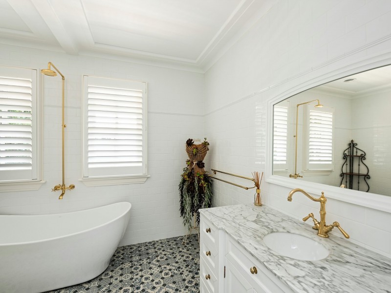 100 Ross Street, Belmont NSW 2280