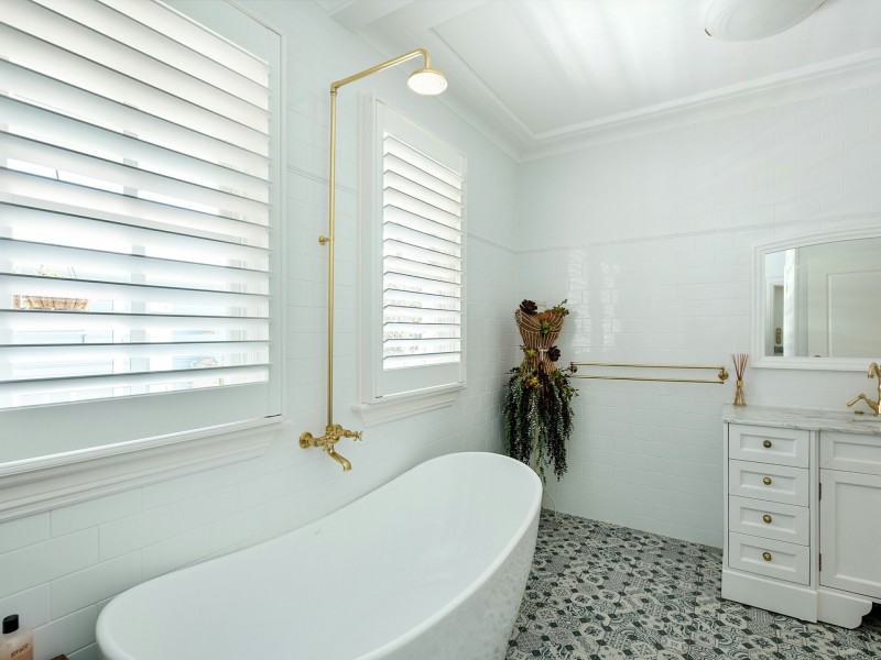 100 Ross Street, Belmont NSW 2280