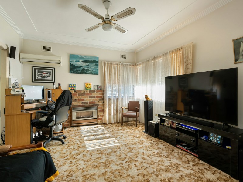 8 Redrose Avenue, Belmont NSW 2280